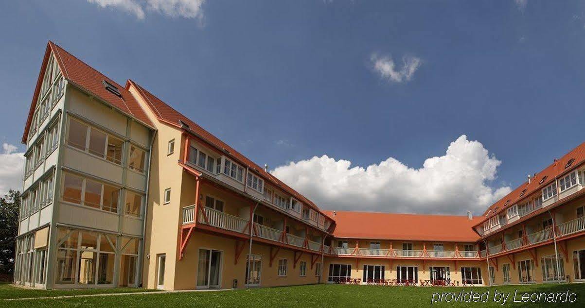Jufa Hotel Nördlingen Exterior foto